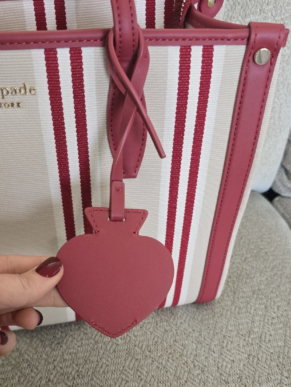 Kate Spade Market Sam Red Cream Striped Shoulder Handbag